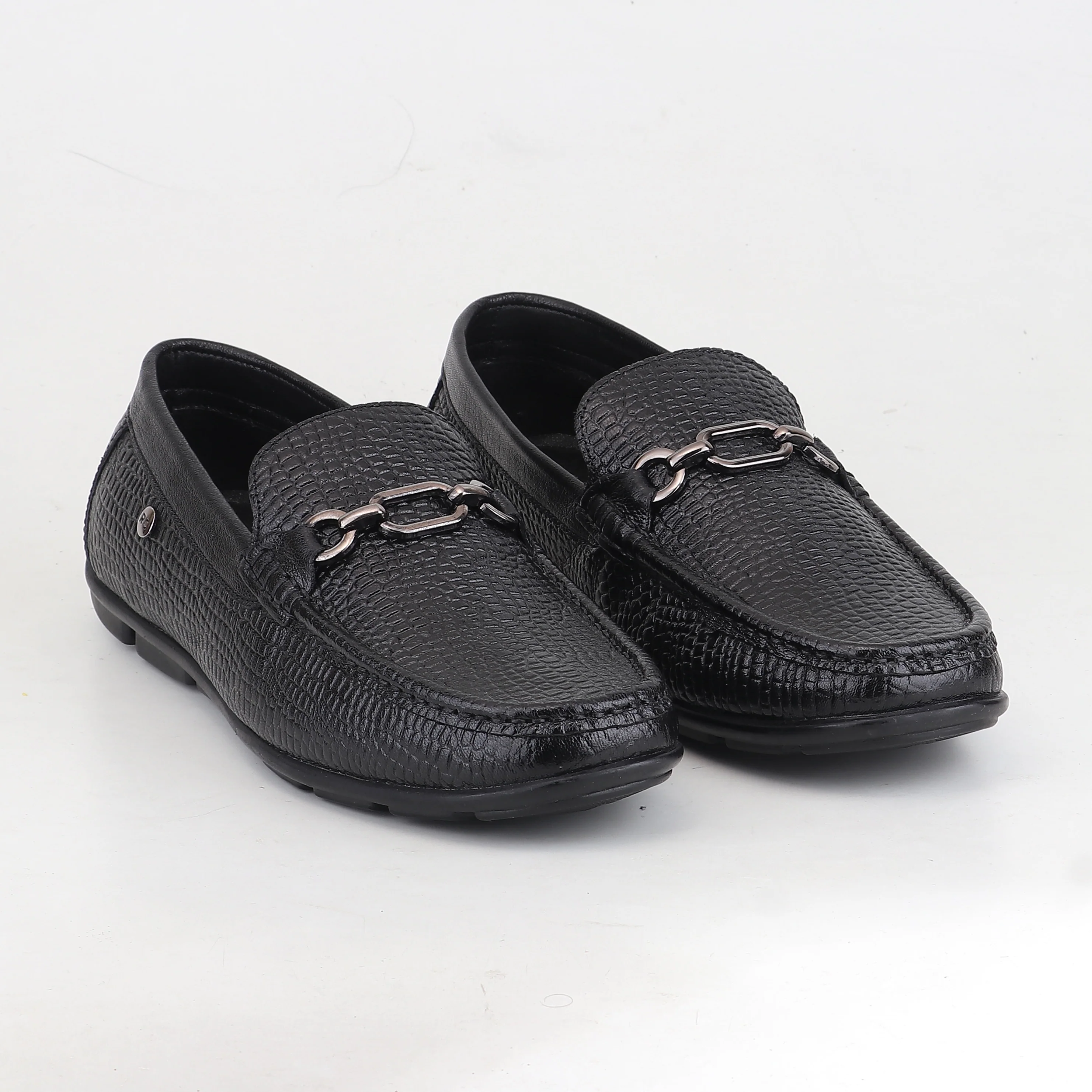 Red Chief Black Casual Loafer Shoes for Men RC4014 001 - Image 3