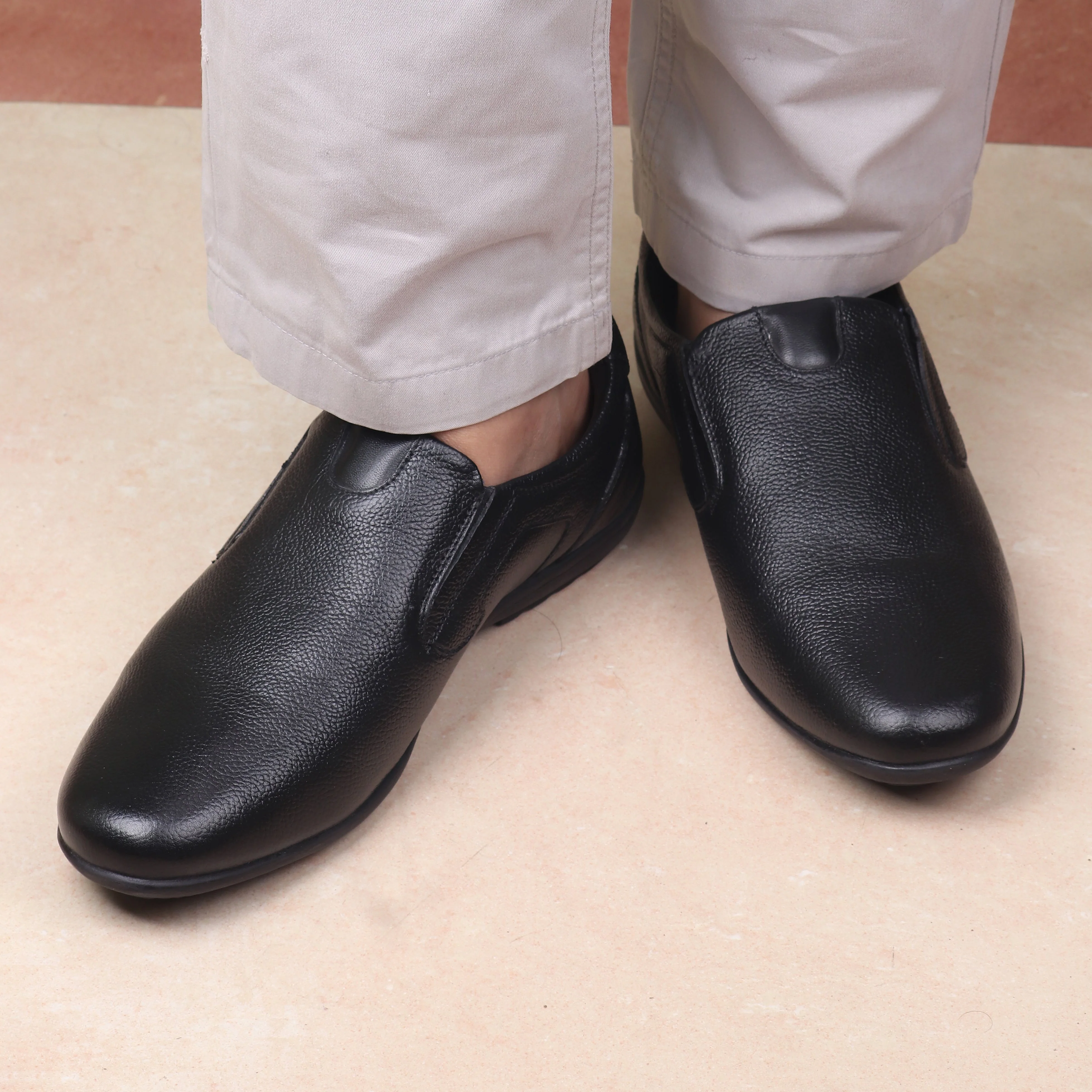 Red Chief Black Formal Shoes for Men RC3512 001 - Image 9