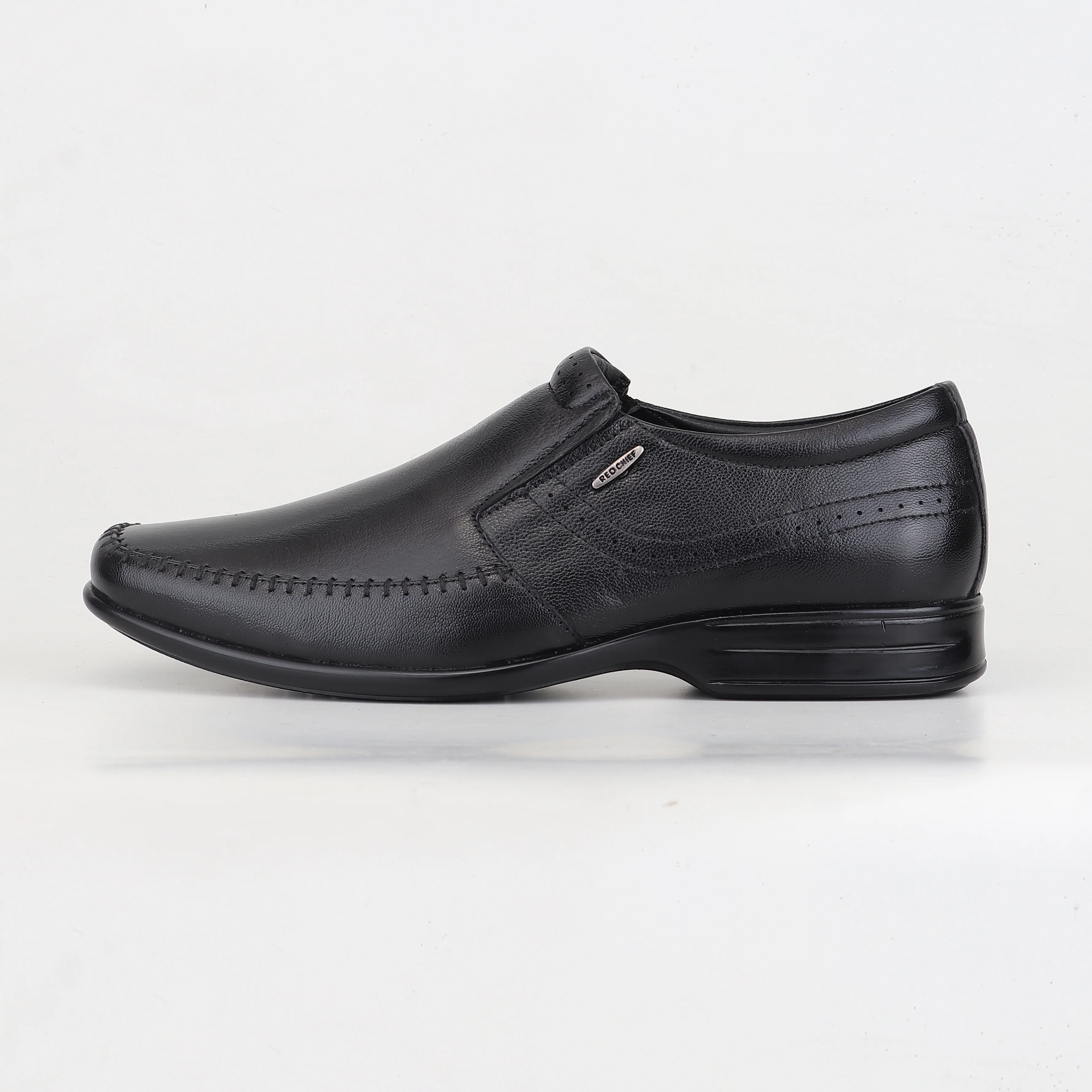 Red Chief Black Formal Shoes for Men RC4055LR 001 - Image 2