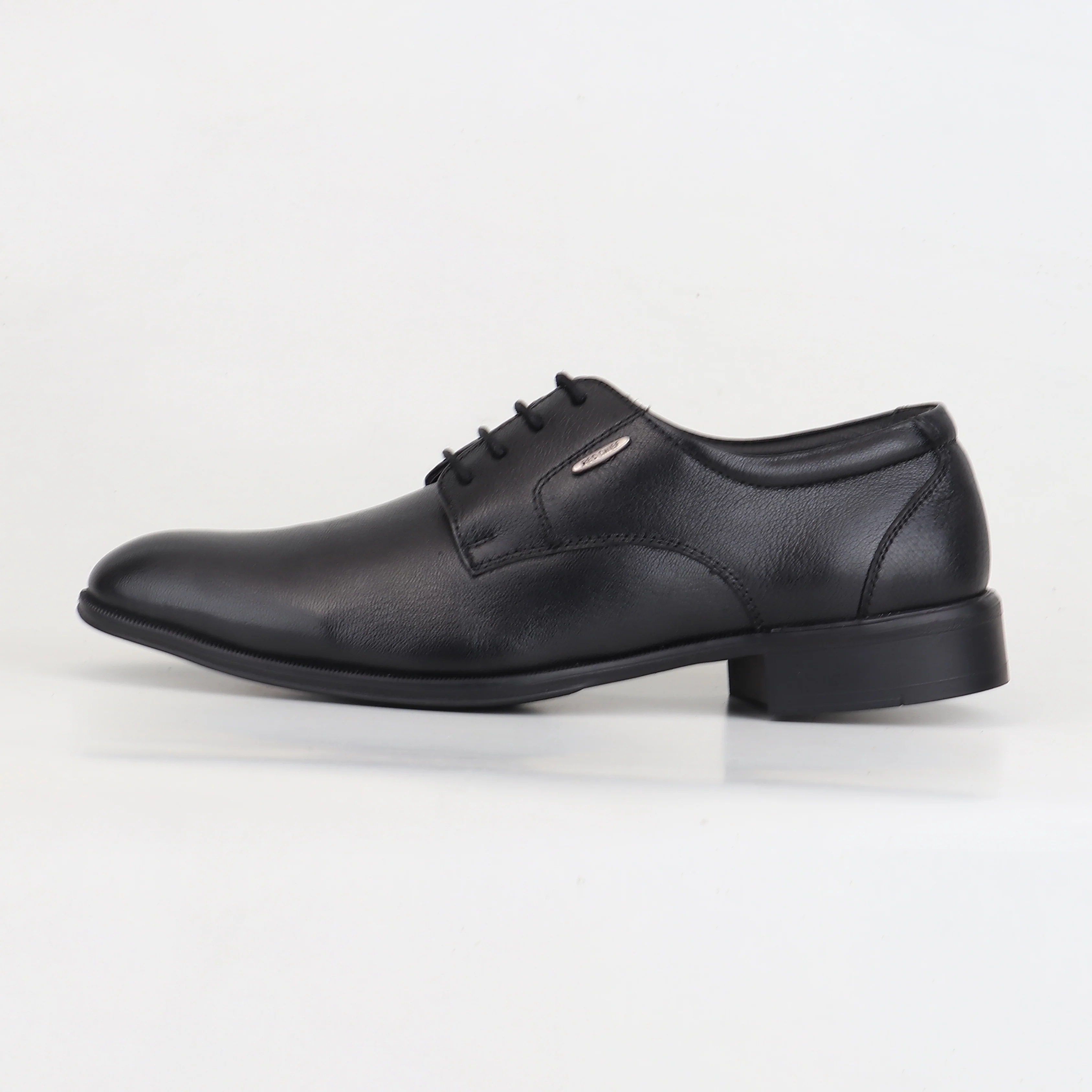 Red Chief Black Formal Shoes for Men RC4066 001 - Image 2